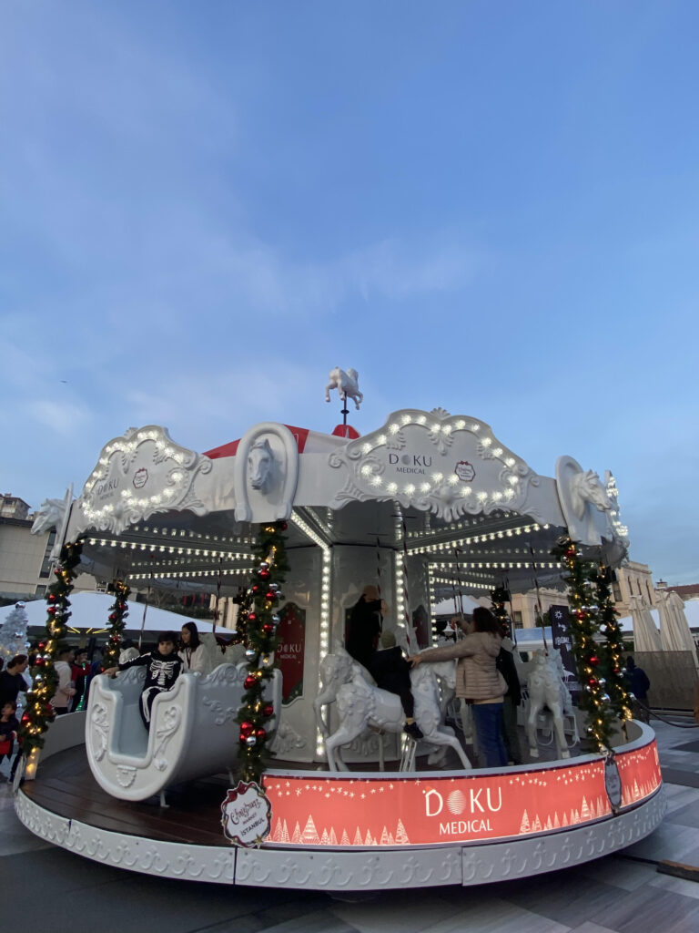 Christman Market İstanbul & Yılbaşı Süslemesi